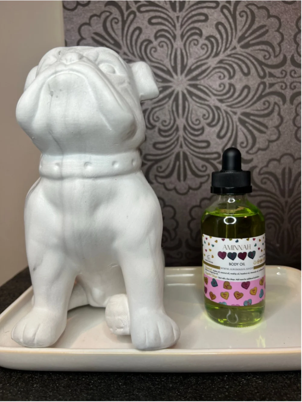 Aminnah Body Oil XoXo